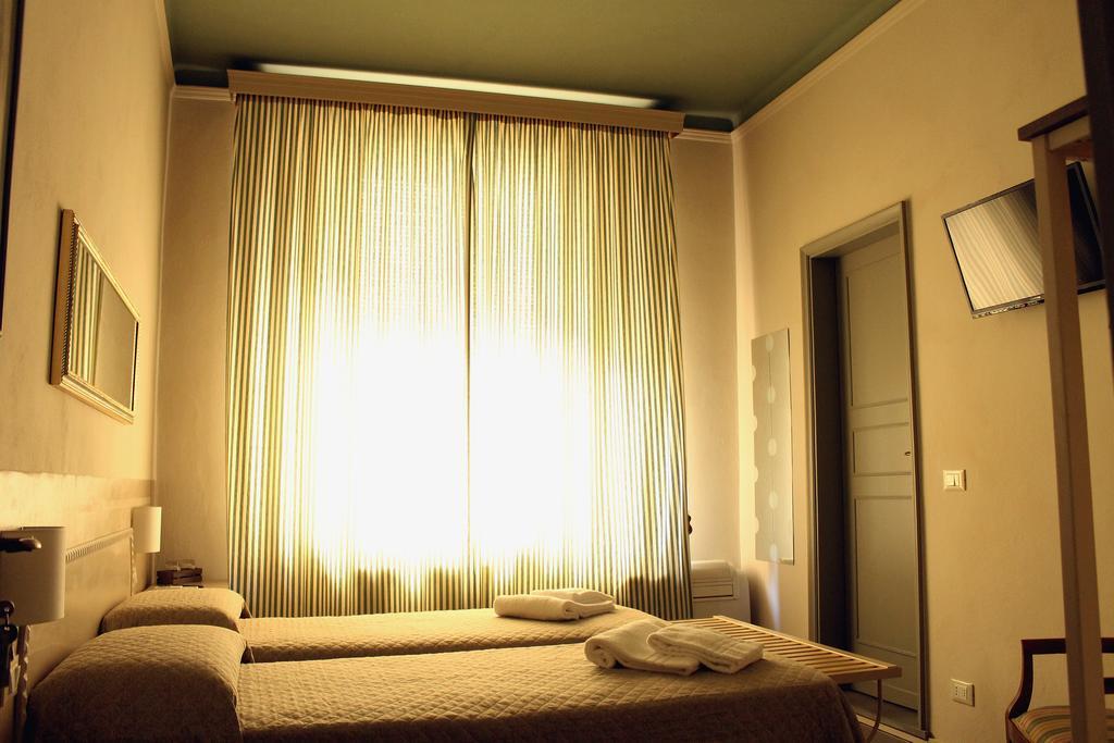 Le Camere Di Caterina Lucca Bagian luar foto