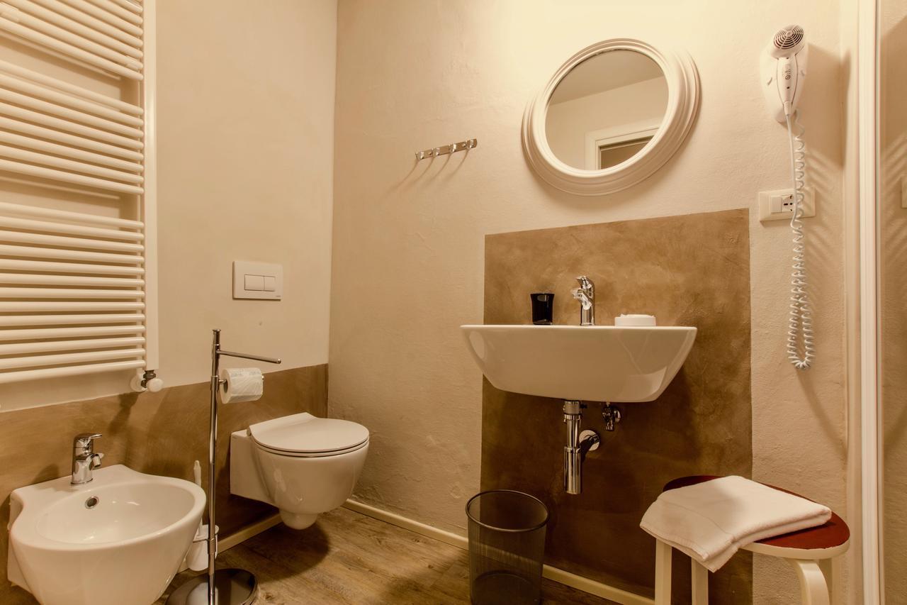 Le Camere Di Caterina Lucca Bagian luar foto