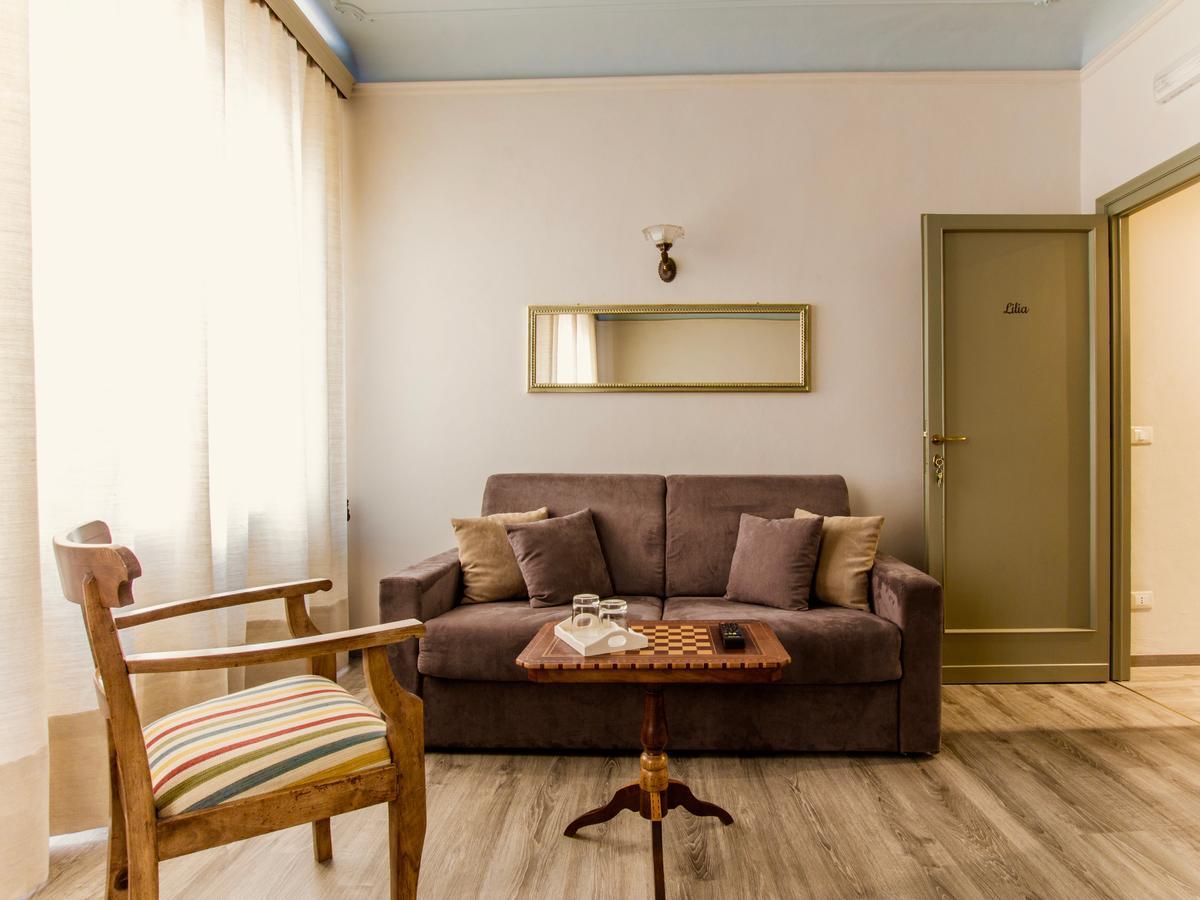 Le Camere Di Caterina Lucca Bagian luar foto