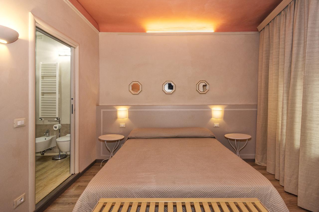 Le Camere Di Caterina Lucca Bagian luar foto